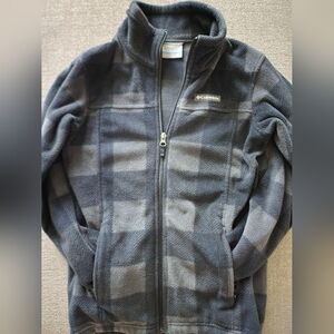 Boys Columbia Zip Up fleece coat - size medium
